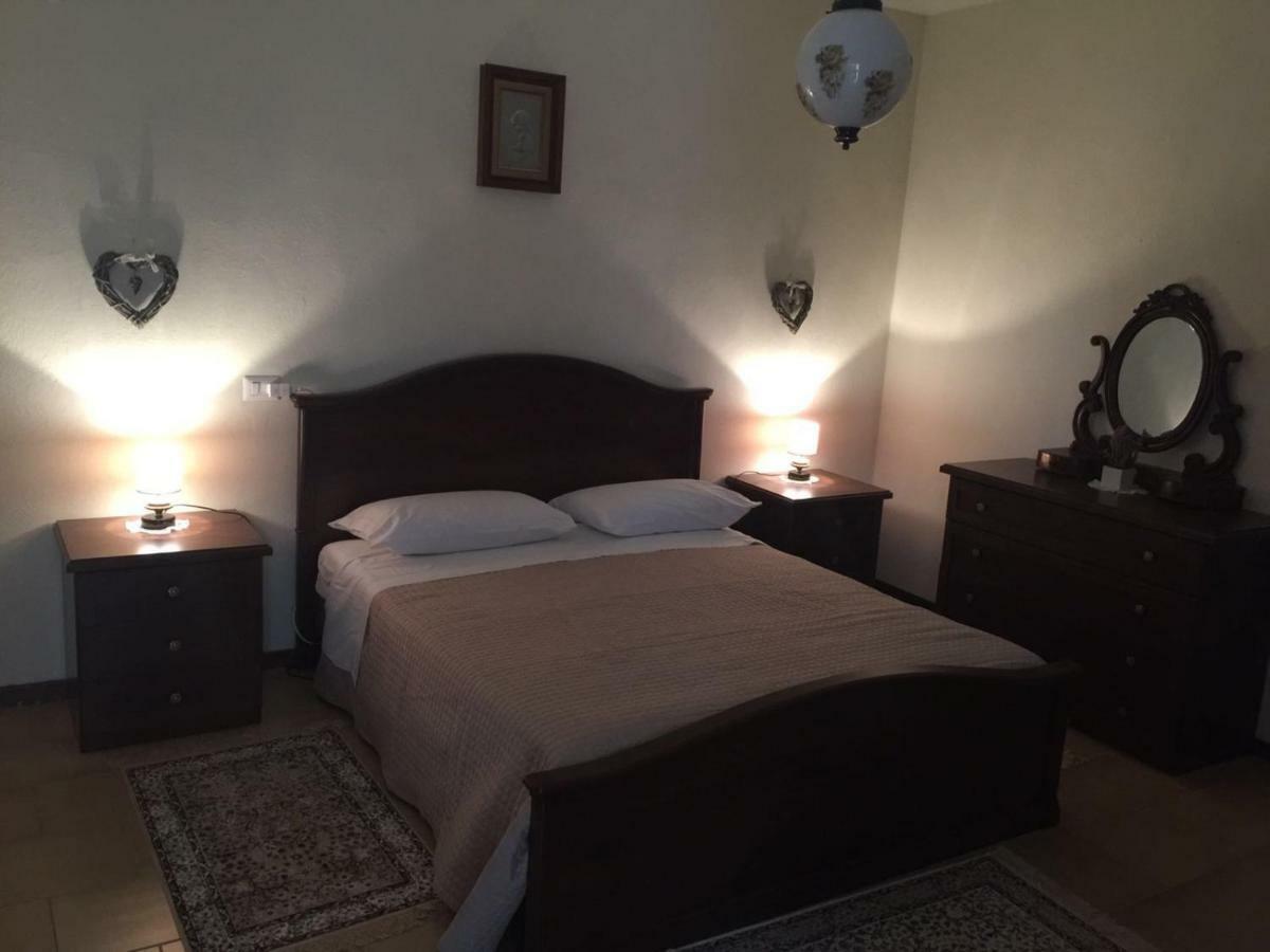 Felix House Bed & Breakfast Codevilla Exterior foto